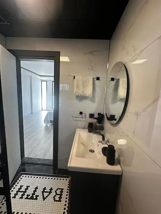 Private Pool Villa For Daily Rent In קוסדסי 0*,