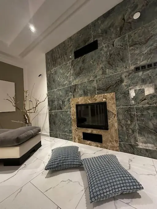 Private Pool Villa For Daily Rent In קוסדסי