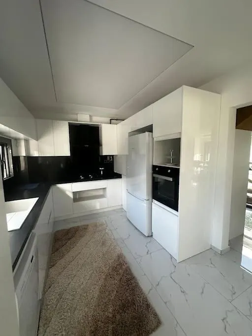 Private Pool Villa For Daily Rent In קוסדסי טורקיה