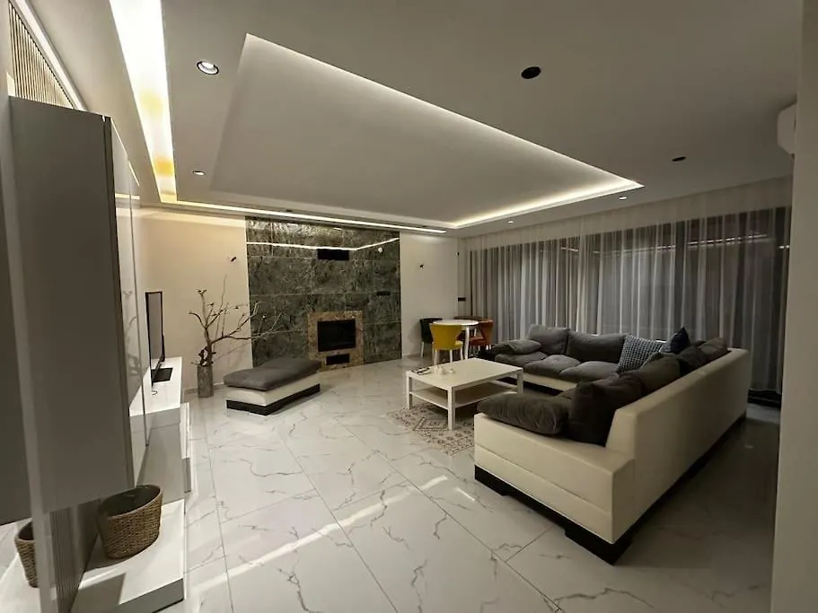 Private Pool Villa For Daily Rent In Kusadası 0*,  Turquia